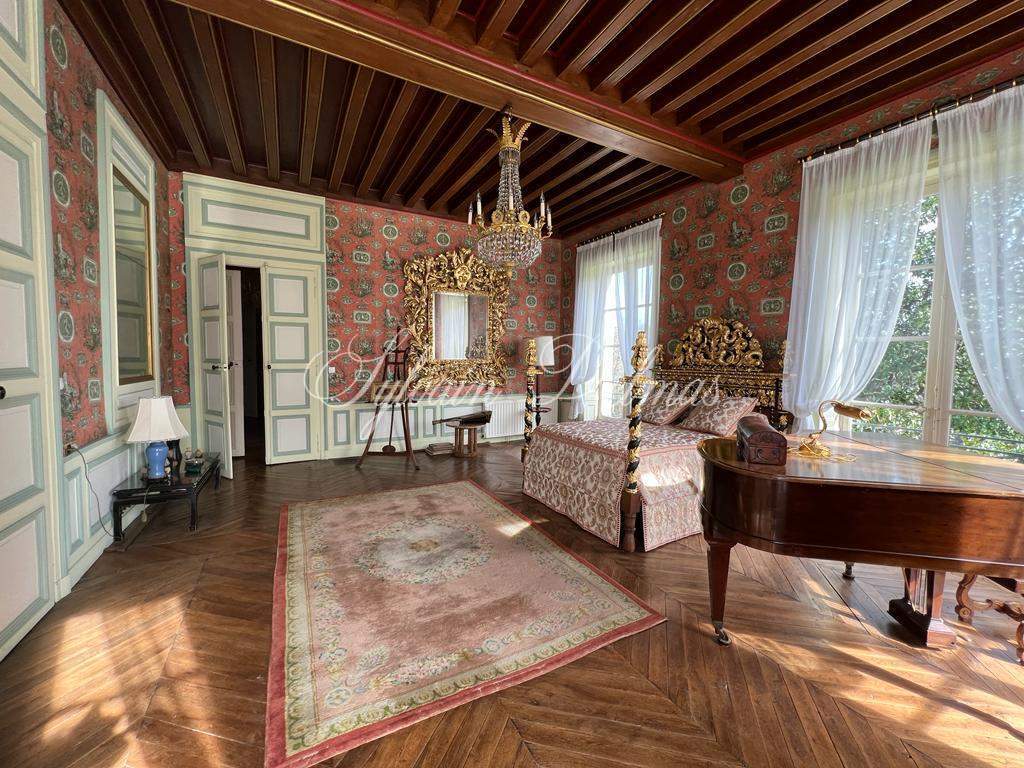 Château XIX° à vendre dans la  Vienne