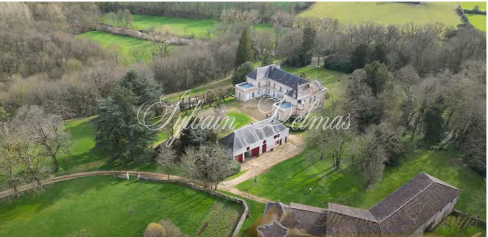 Château XIX° à vendre dans la  Vienne