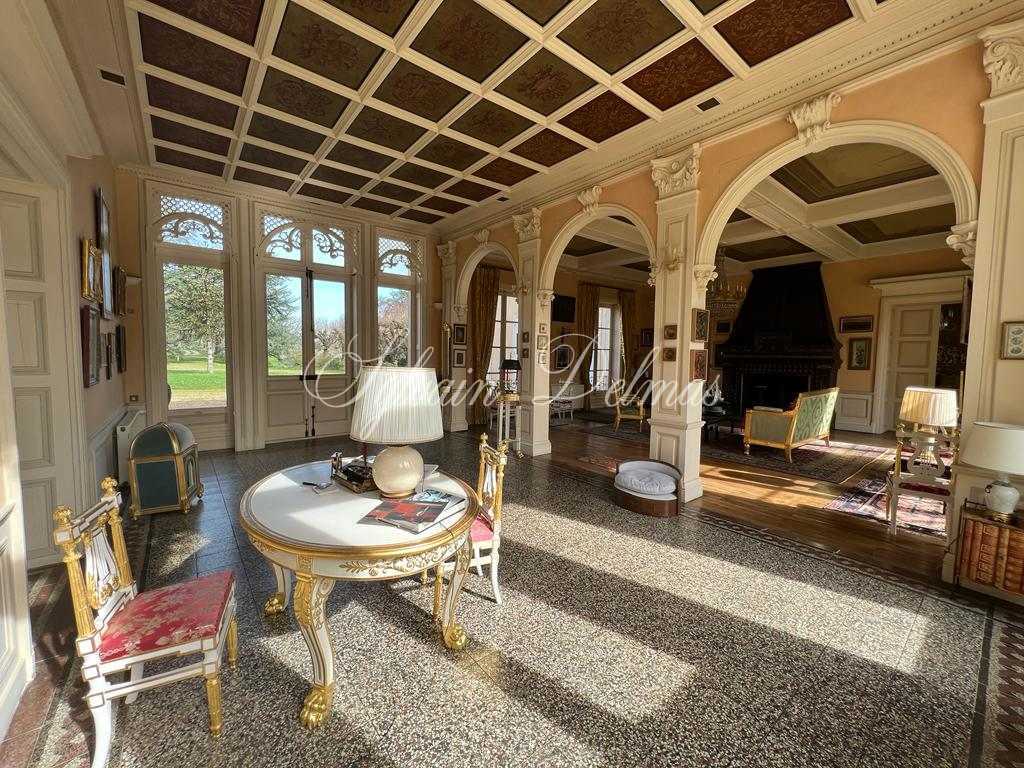 Château XIX° à vendre dans la  Vienne