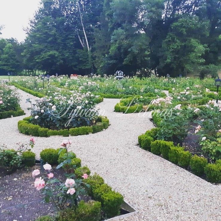 A VENDRE Château totalement restauré prévu pour un hôtel 4/5 *