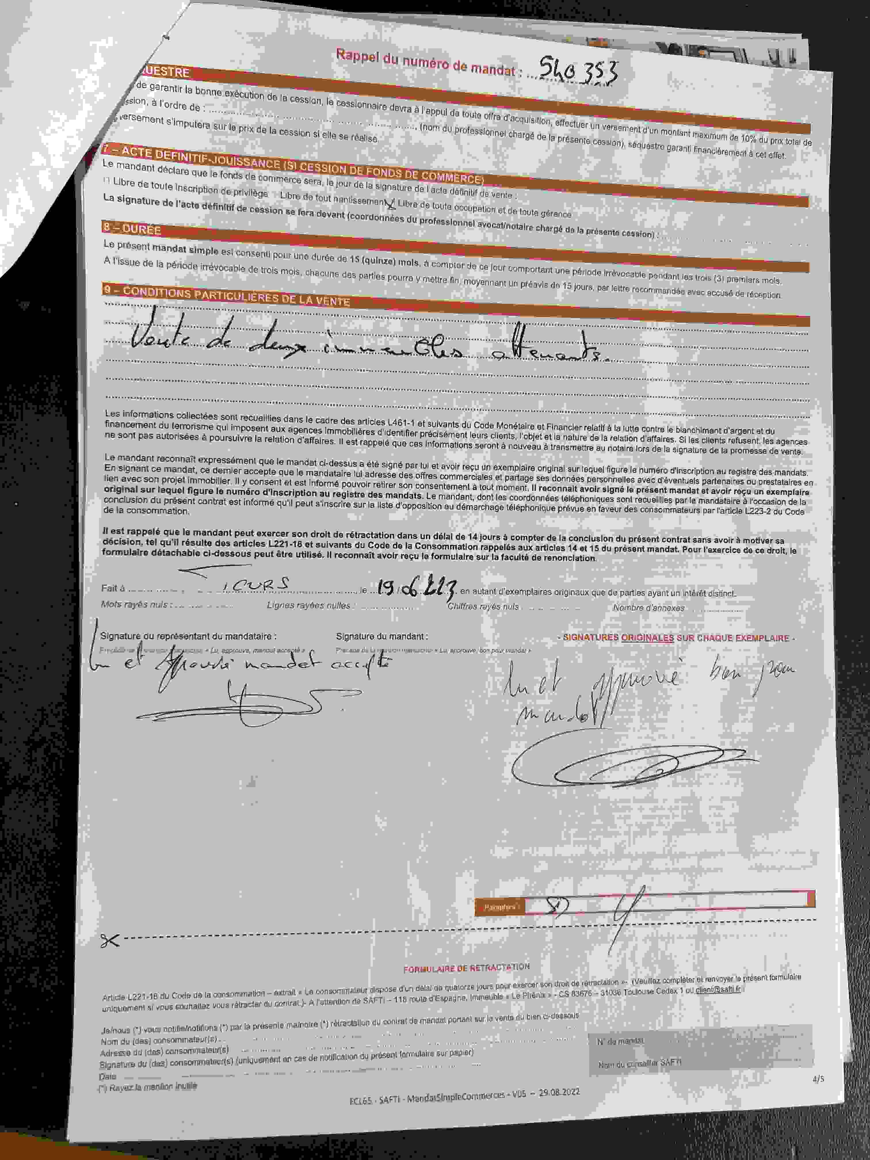 Emplacement unique en front de mer, ensemble immobilier avec fonds de commerce