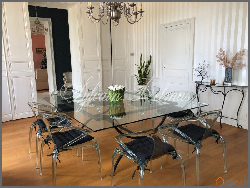 Château XIX° à vendre à 10 minutes du centre d'Angoulême