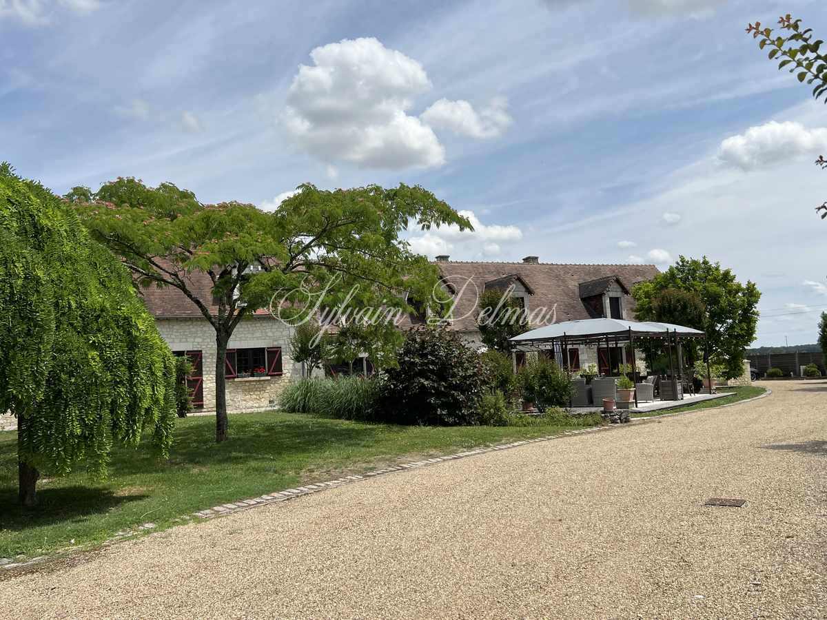Domaine — Ensemble immobilier du XIX° gites, chambres d'hôtes, mobil home,