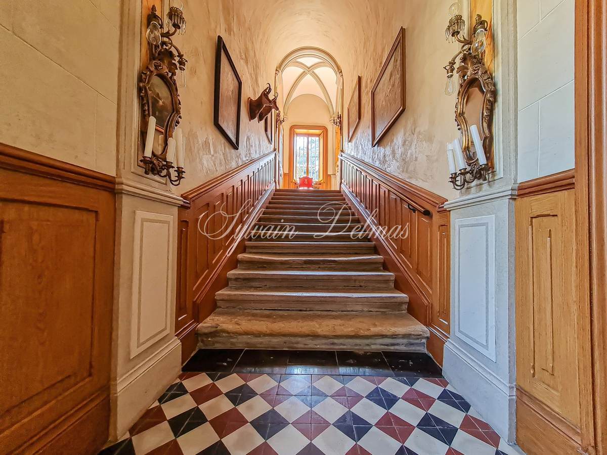Château — EXCEPTIONNEL ET UNIQUE A VENDRE CHATEAU SUR LE LAC LEMAN