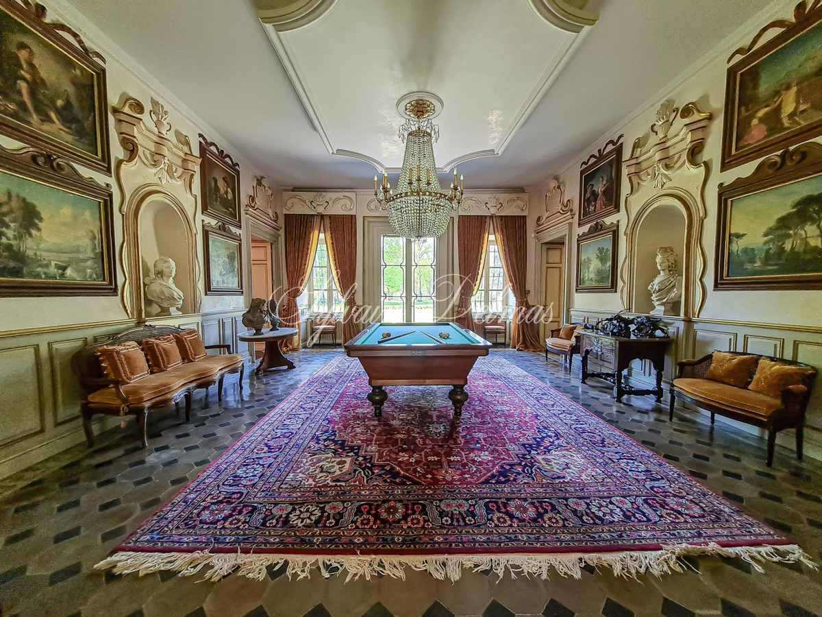 Château — EXCEPTIONNEL ET UNIQUE A VENDRE CHATEAU SUR LE LAC LEMAN