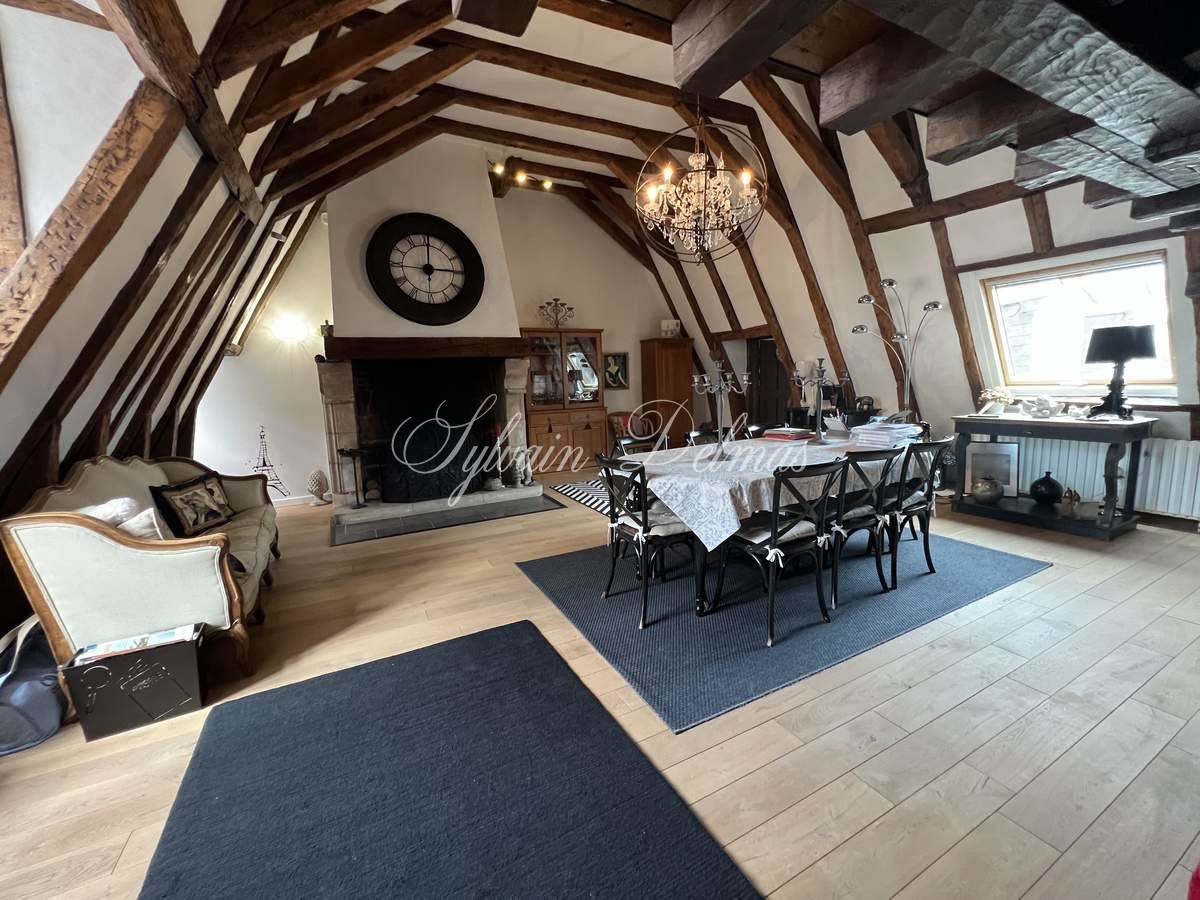 Appartement d'exception — APPARTEMENT D'EXCETION T8  QUARTIER HISTORIQUE DE TOURS