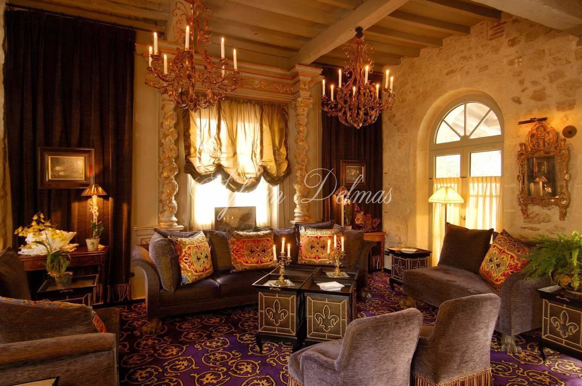 Château — EXCEPTIONEL Hôtel restaurant étoilé au cœur d'une bastide