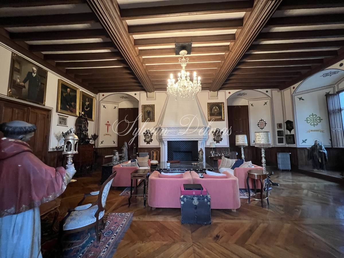 Majestueux château dans l'Indre