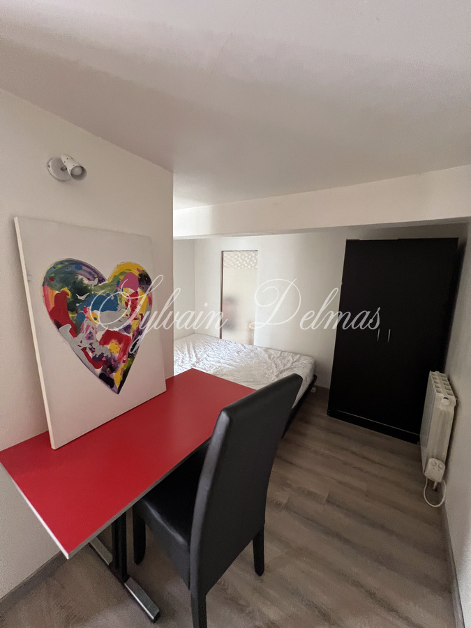 Immeuble de standing — IMMEUBLE DE RAPPORT A SASIR CENTRE DE POITIERS
