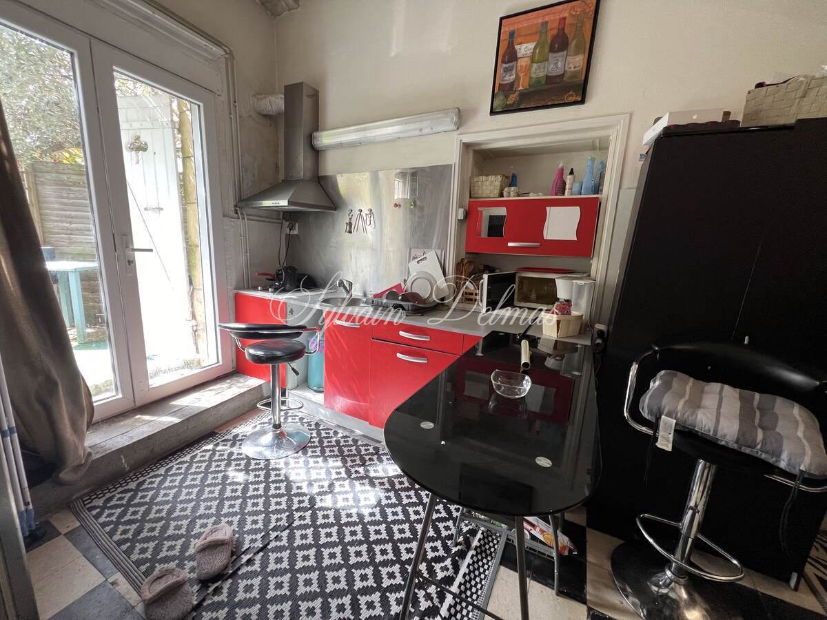 Immeuble de standing — IMMEUBLE DE RAPPORT A SASIR CENTRE DE POITIERS
