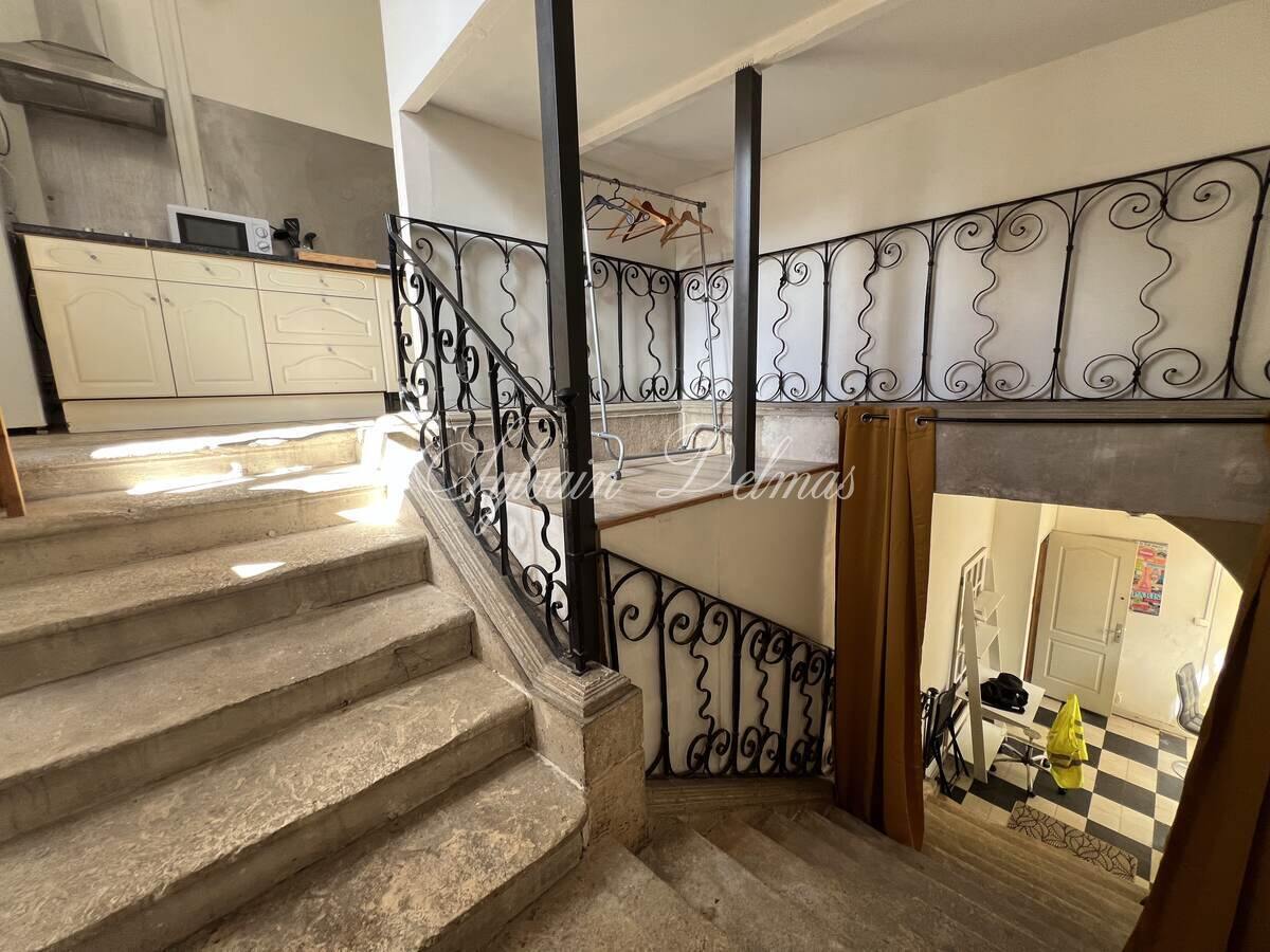 Immeuble de standing — IMMEUBLE DE RAPPORT A SASIR CENTRE DE POITIERS