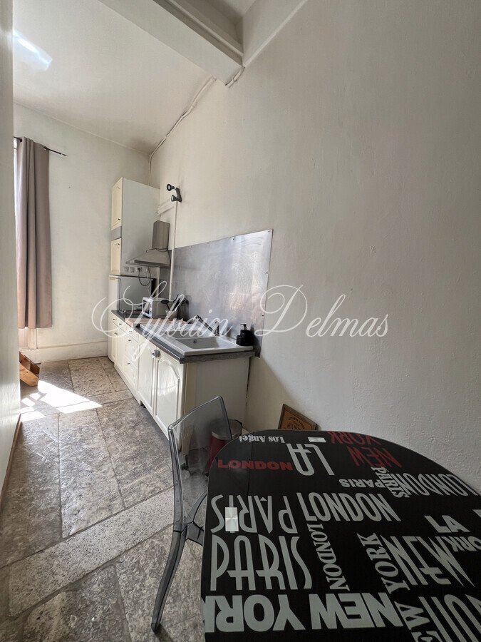 Immeuble de standing — IMMEUBLE DE RAPPORT A SASIR CENTRE DE POITIERS