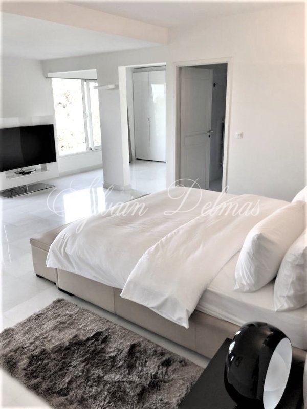 VILLA D'EXCEPTION A CANNES