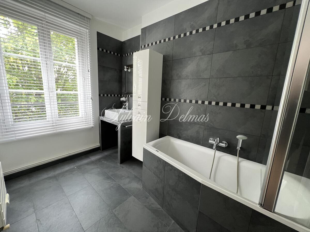 Hôtel Particulier Boulevard Béranger 303m2