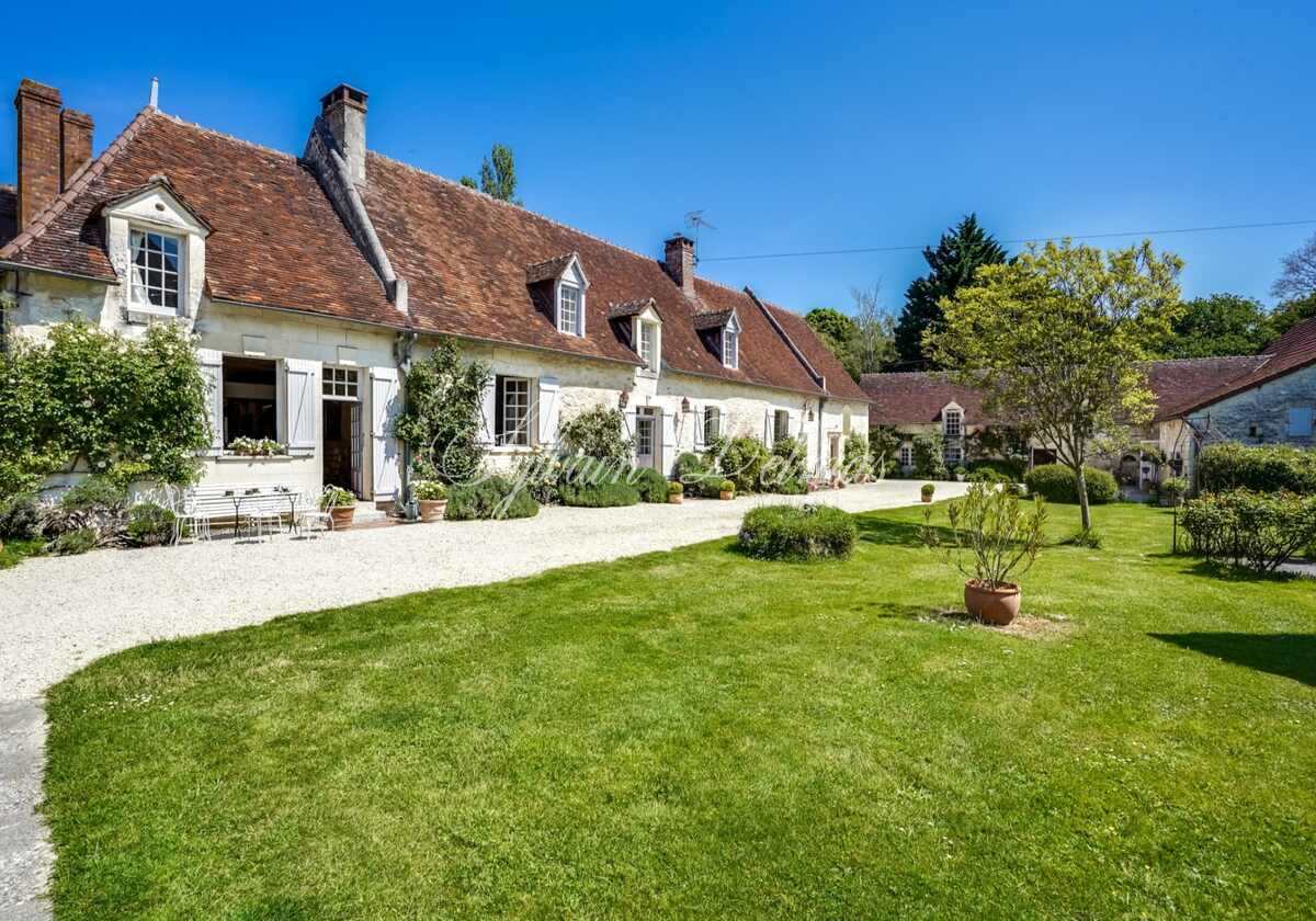 FABULEUX MANOIR DU XVème lieu d'événementiel et mariage