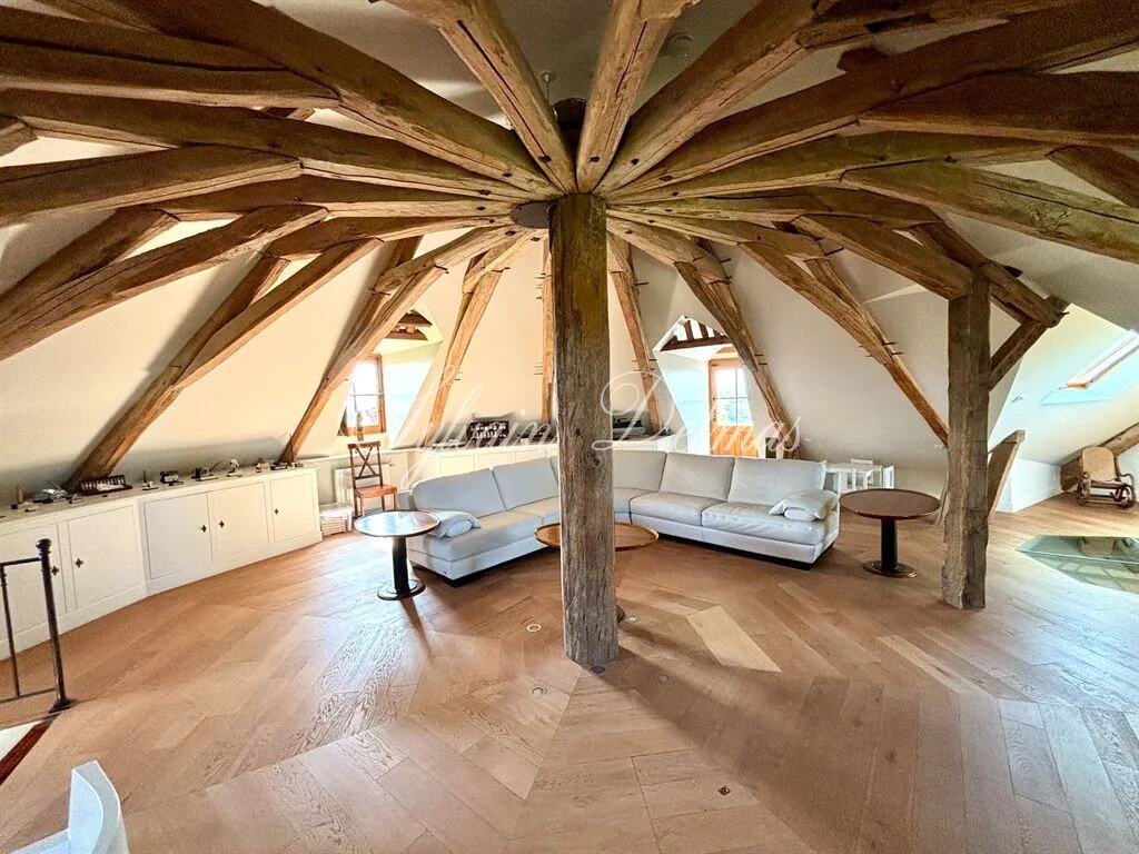 Domaine — Proche de Tours propriété d'exception avec une vue à couper le souffle 2.2M€