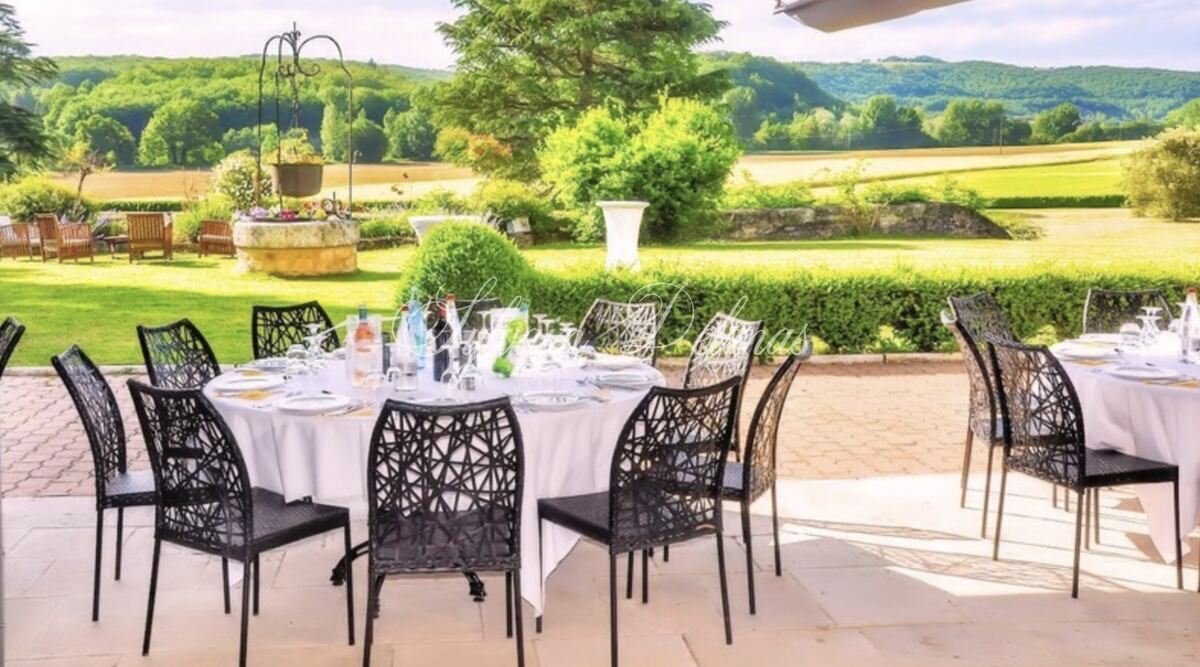 Château — CHATEAU HISTORIQUE XII ET XVème dans le PERIGORD