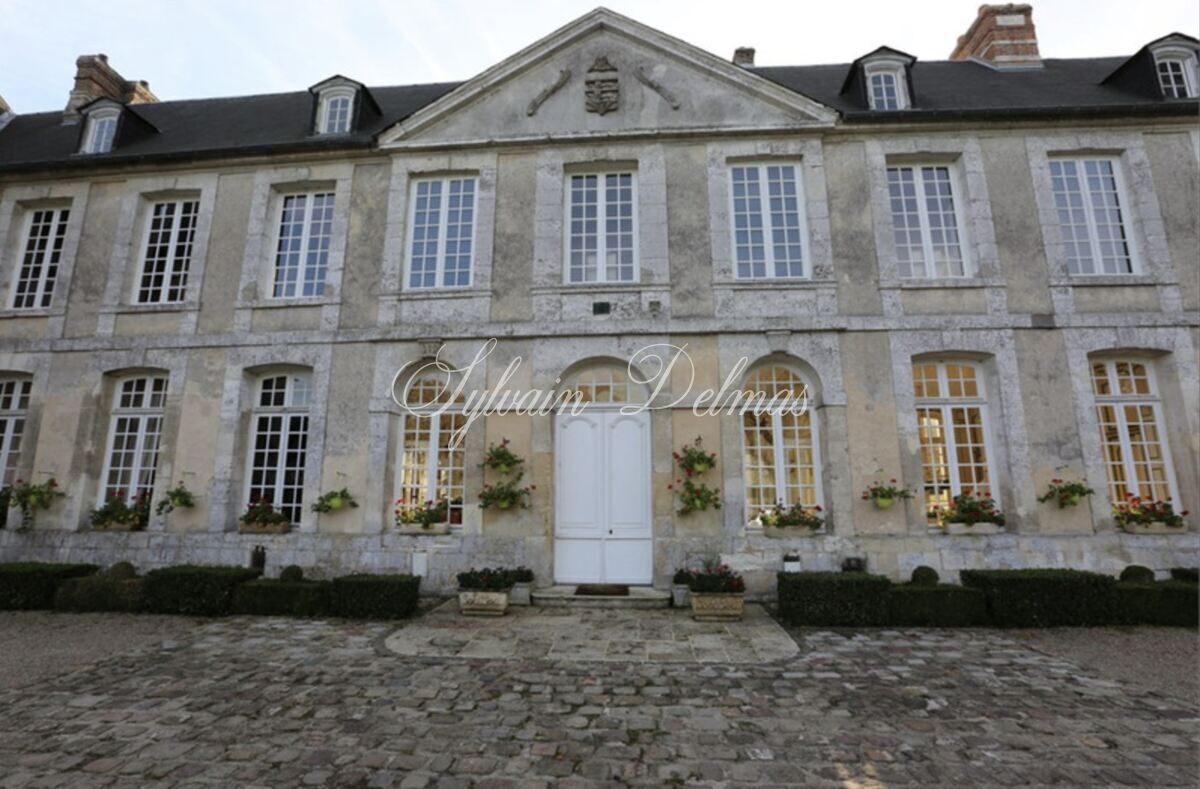 Château — CHATEAU HISTORIQUE DU XIVèmé DANS L'EURE ( 27)  3.450M
