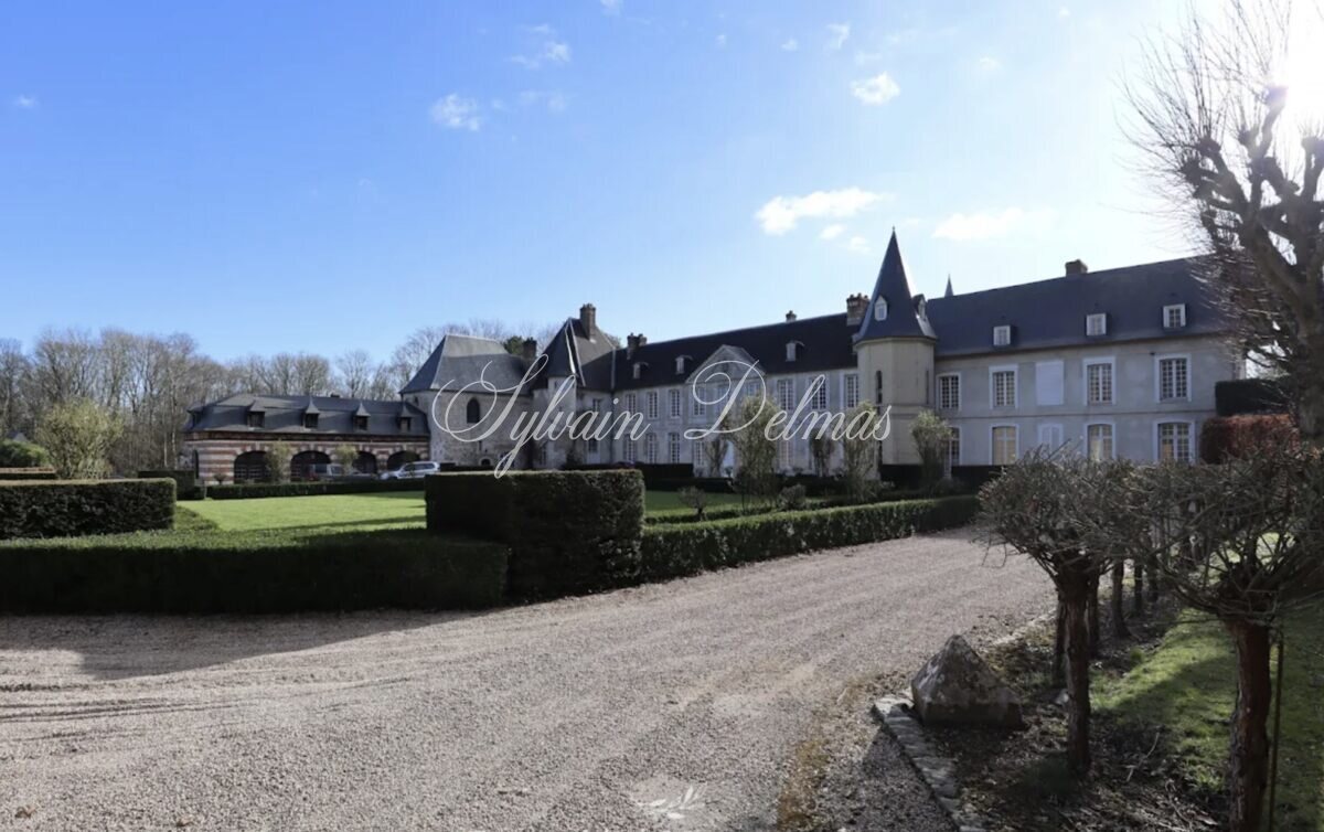 Château — CHATEAU HISTORIQUE DU XIVèmé DANS L'EURE ( 27)  3.450M