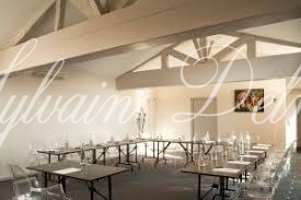 Château XVIII ° ET ENSEMBLE HOTELIER SUR PLUS DE 150 HESTARES  12M€