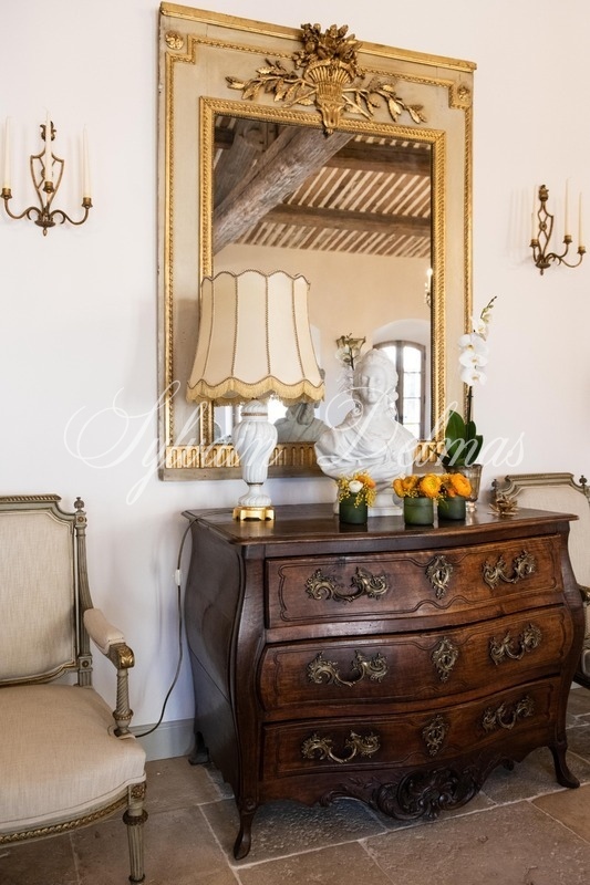 A vendre Mas 825 m² à OPPEDE