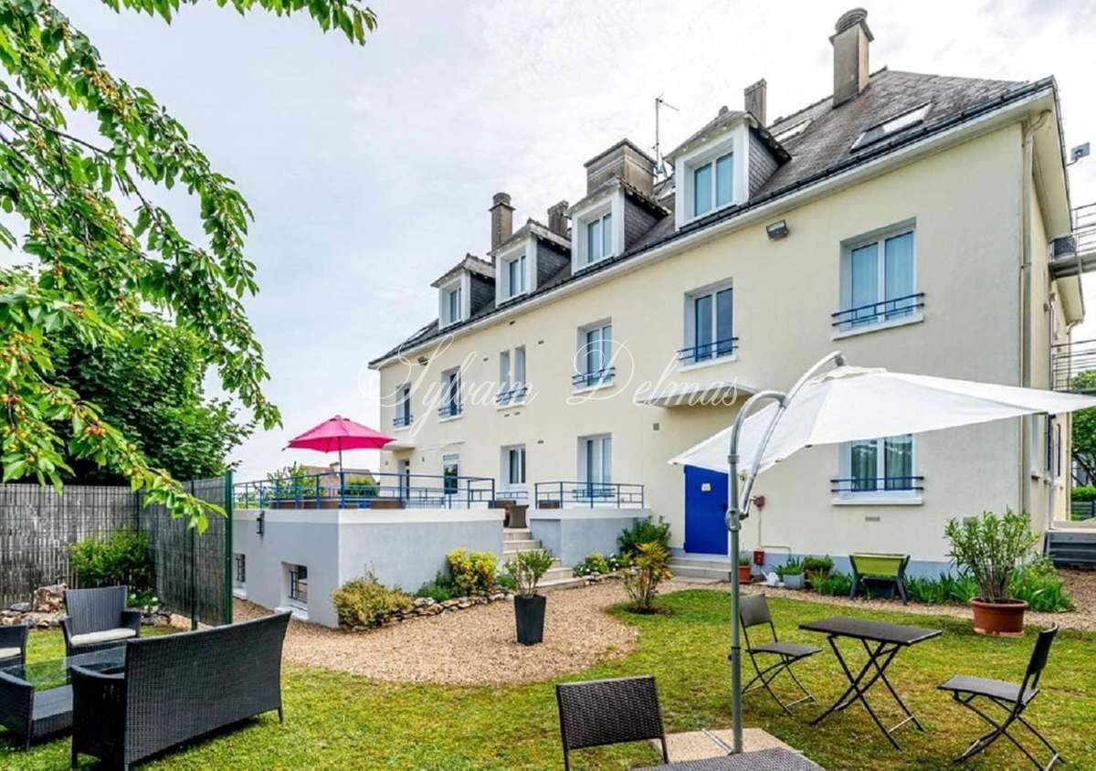 Hôtel de 26 clés 3 étoiles proche de Tours