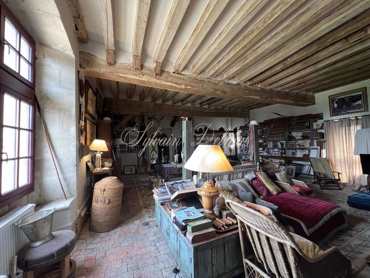 Manoir — A 1H50 de PARIS impressionnant ensemble immobilier du XV et XIXème