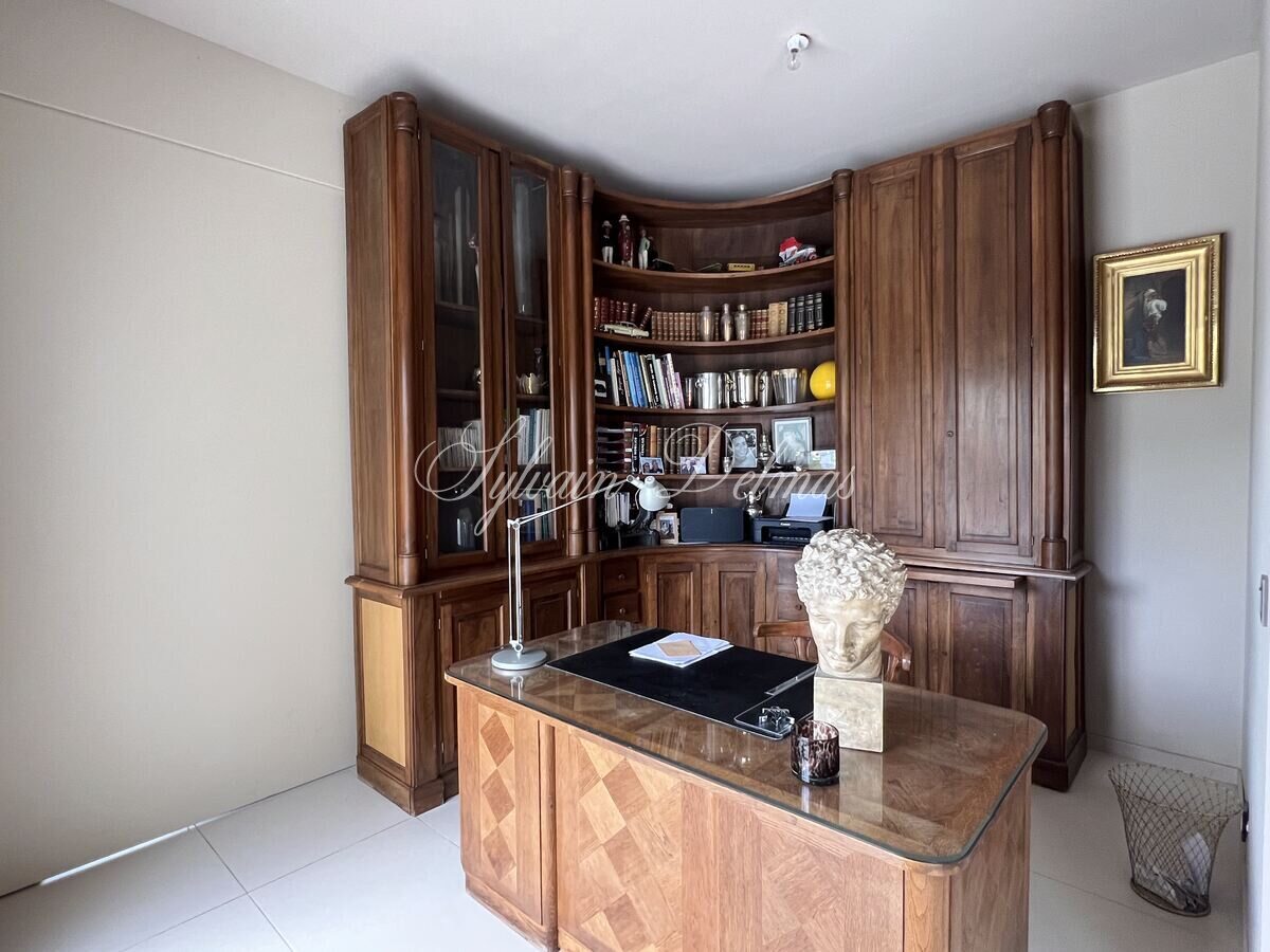 Maison d'architecte — Villa Moderne de plain-pied 150m2 à Saint-Cyr-sur-Loire