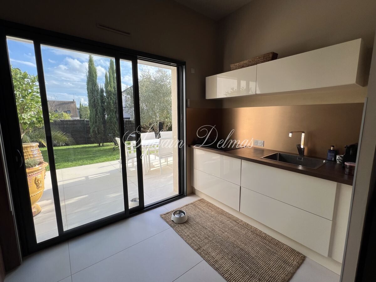 Maison d'architecte — Villa Moderne de plain-pied 150m2 à Saint-Cyr-sur-Loire