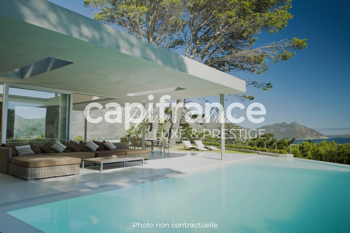 UNIQUE VILLA P6 VUE MER PLAGE ET PONTON PRIVE
