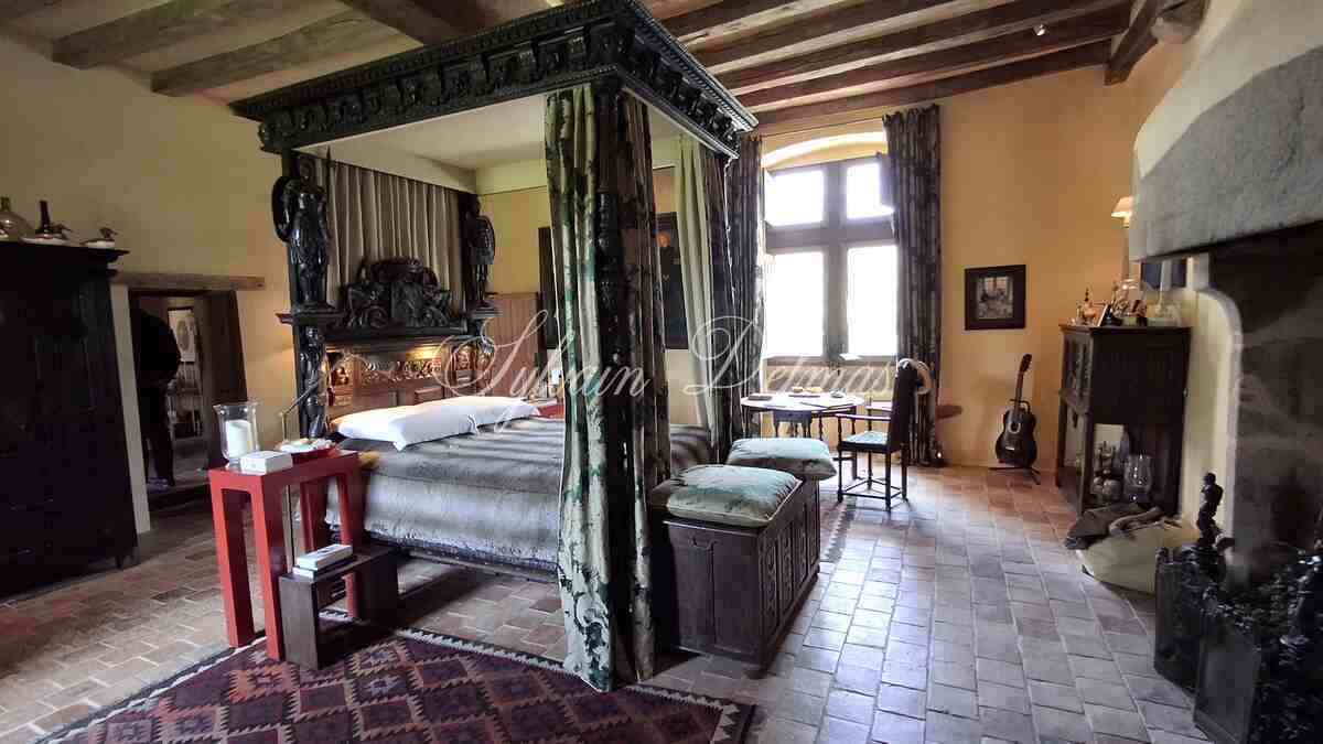 Château — Manoir du XVI eme ISMH dans l'est de la Mayenne