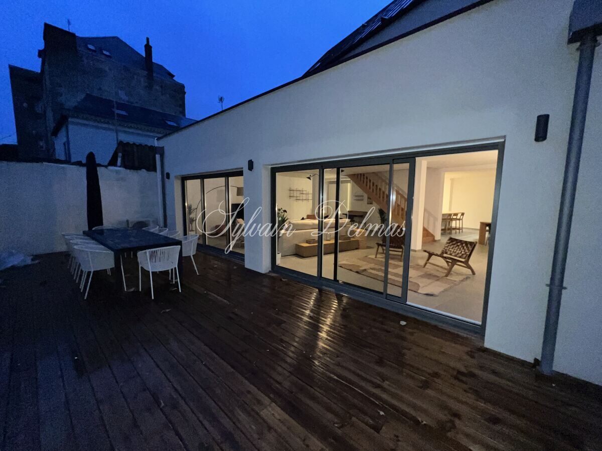 Villa — MAISON NEUVE TOURS GARE