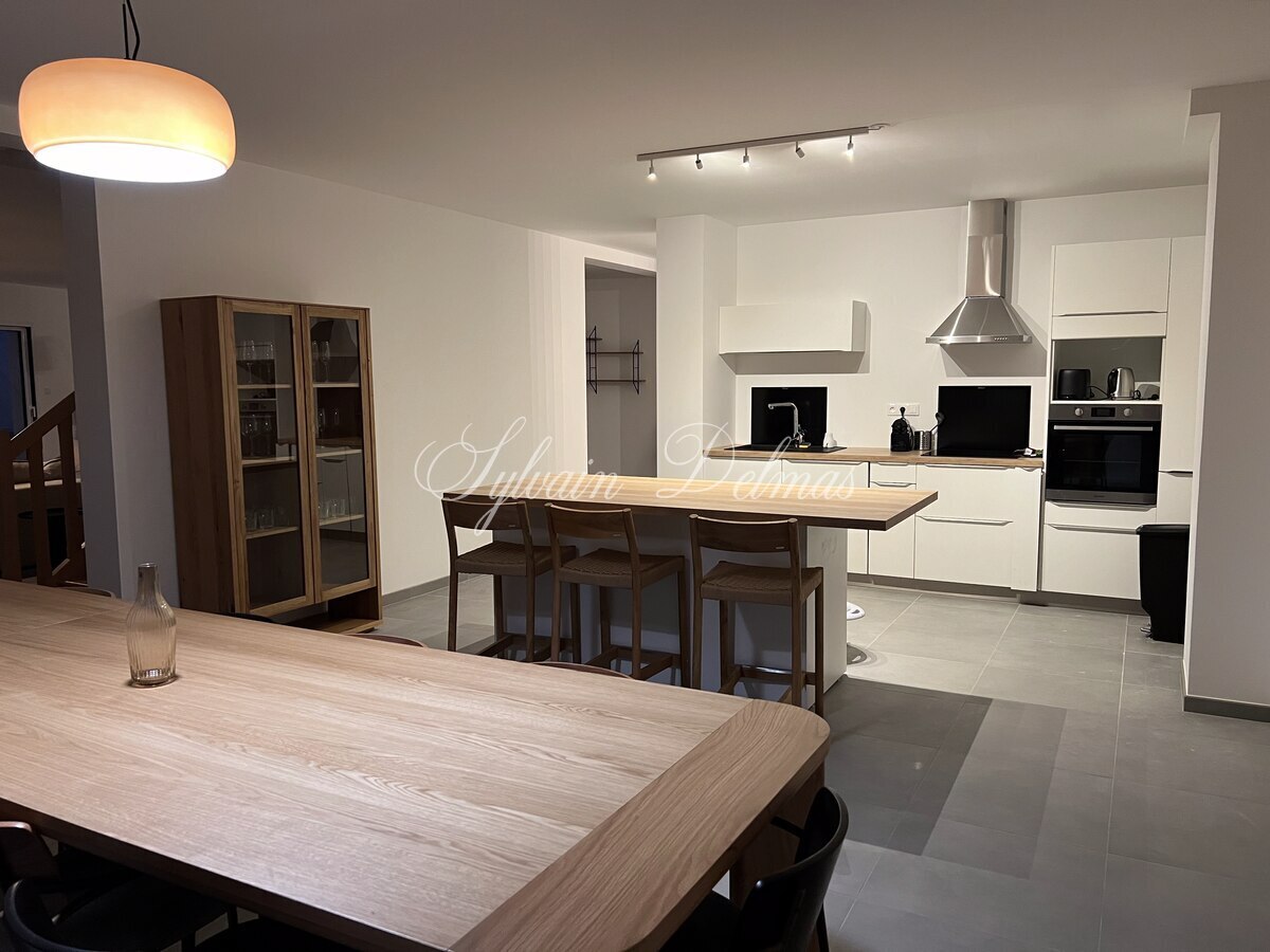 Villa — MAISON NEUVE TOURS GARE