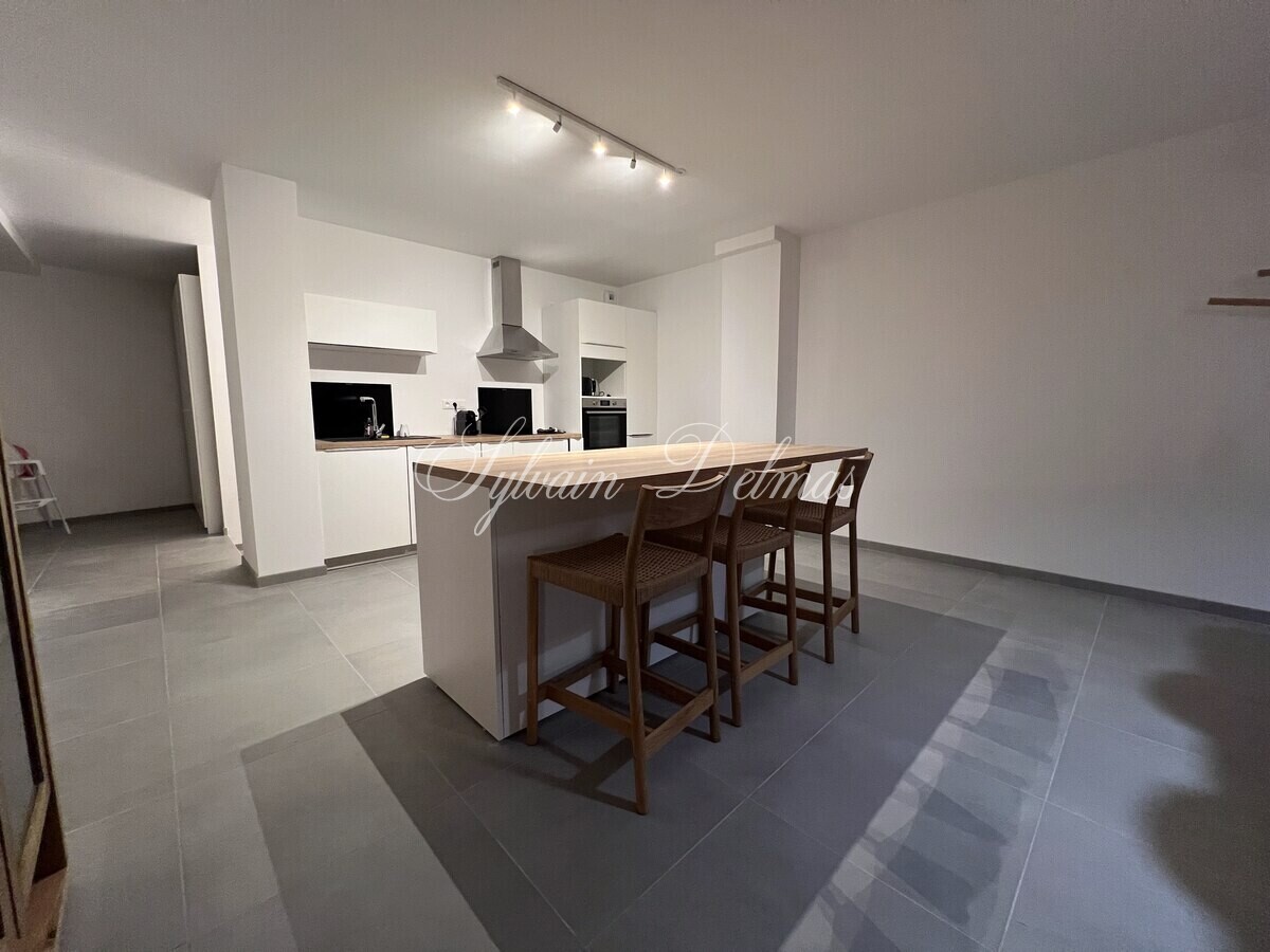 Villa — MAISON NEUVE TOURS GARE