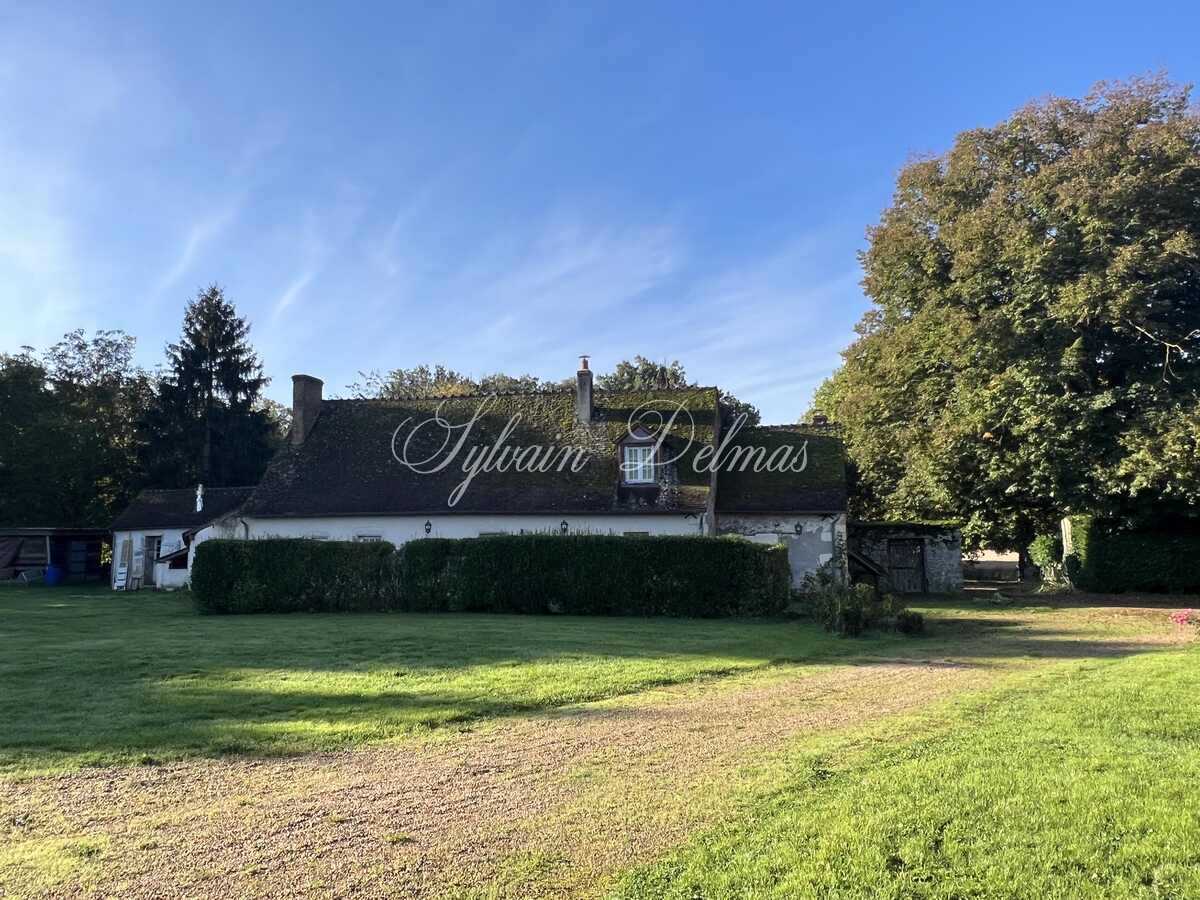 Château — CHATEAU XV ET XVIII ème périphérie de TOURS