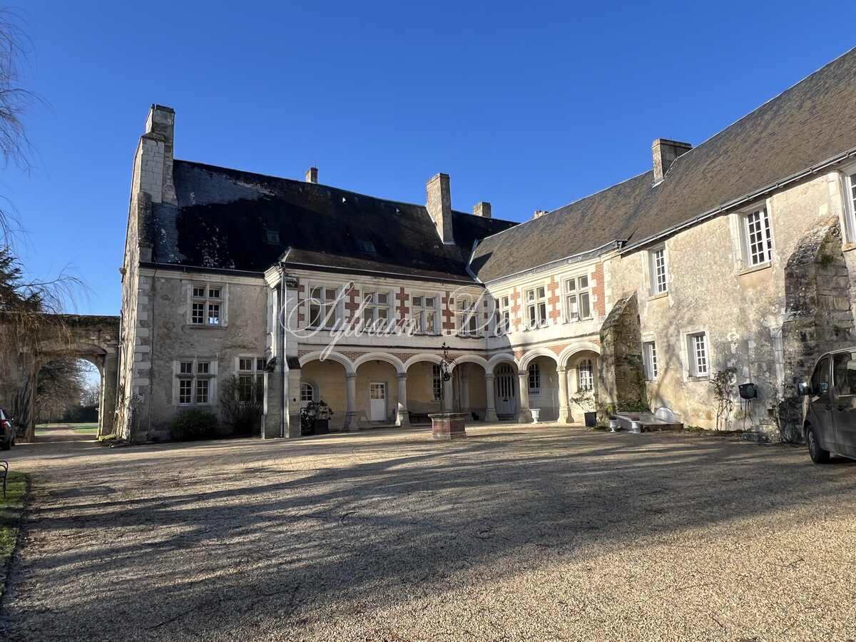 Château historique du XVIII ème à 30 minutes de Tours ancienne demeure de LAFAYETTE