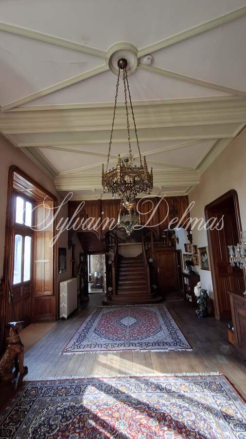 Propriété équestre — Beau château  XIX eme à vendre en Haut-Anjou.