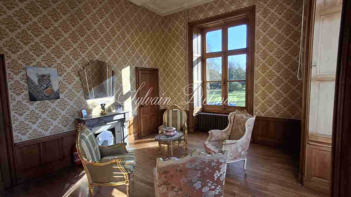 Propriété équestre — Beau château  XIX eme à vendre en Haut-Anjou.