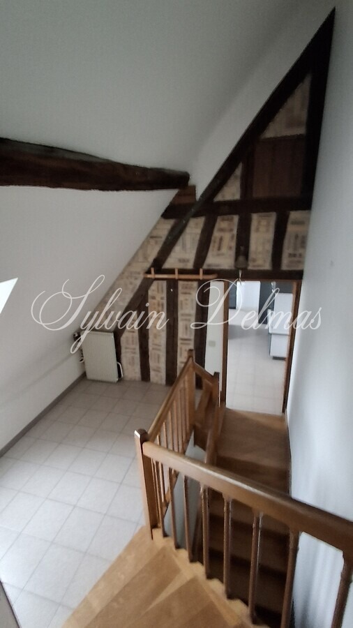 Immeuble de prestige — Immeuble ancien à usage mixte dans le vieux Tours de 400m2.