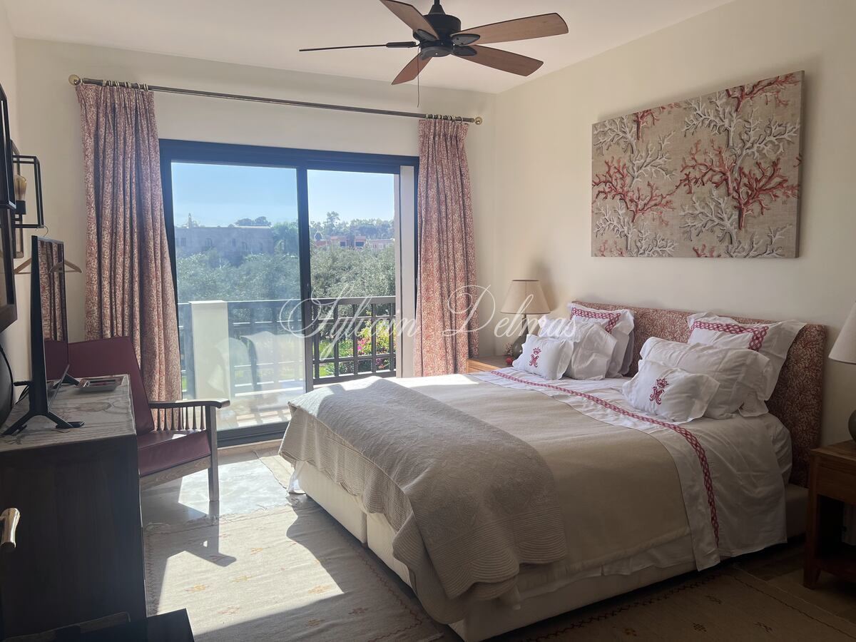 VILLA 350 M2 A AMELKIS