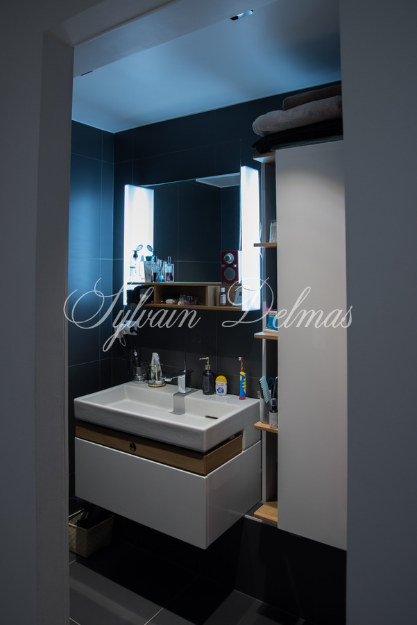 Appartement d'exception — Appartement parisien d'exception – Charme de l'ancien & modernité élégante dans le 9ème.