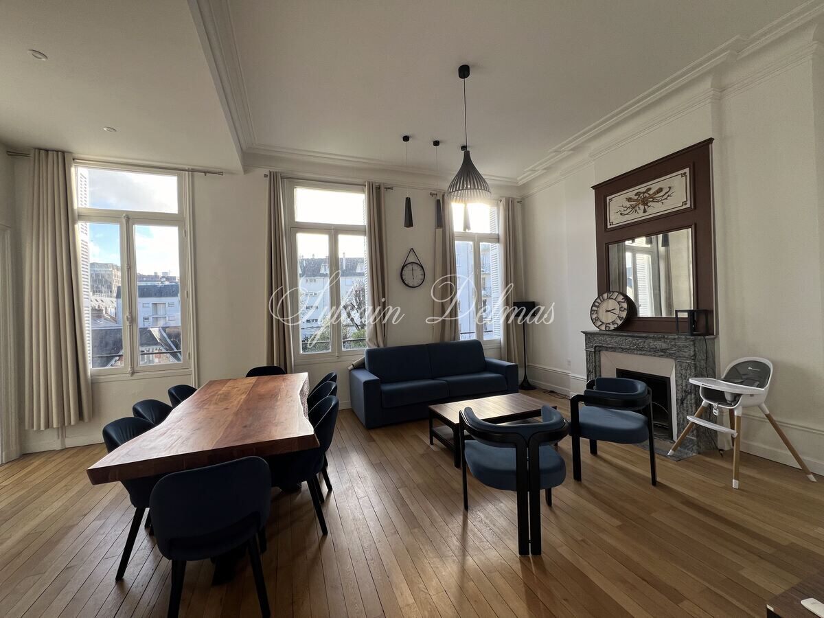 Appartement d'exception — APPARTEMENT DE STANGING TOURS CENTRE