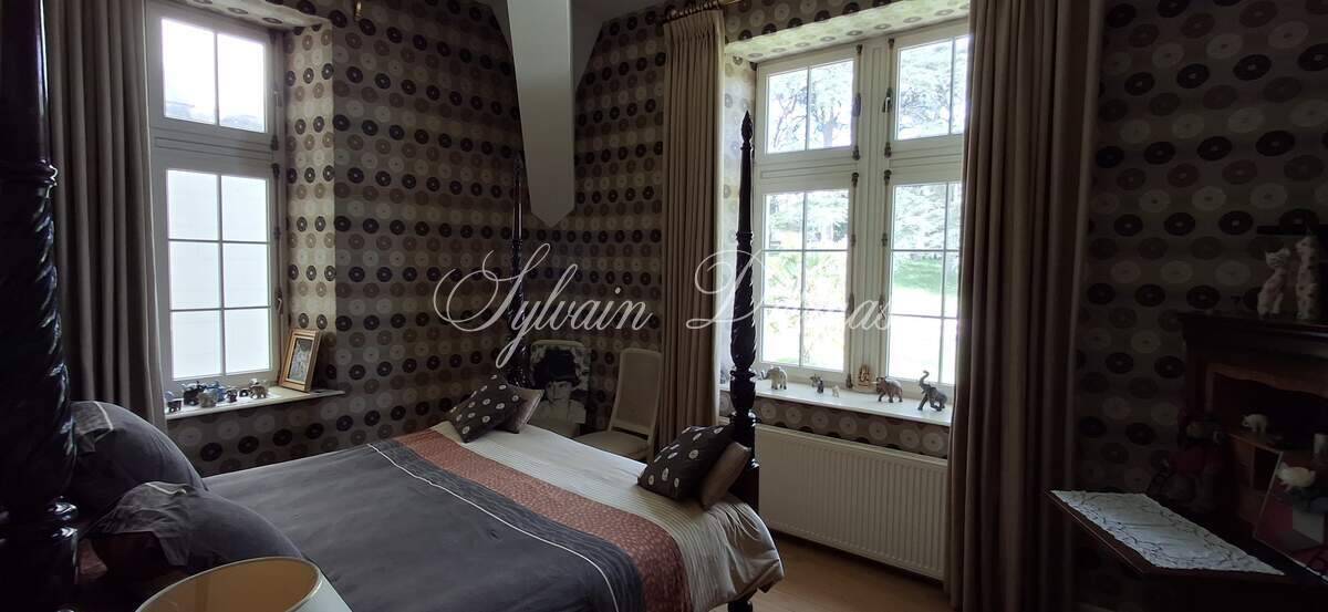Propriété viticole — Château/vignoble d’appelation “Saumur” merveilleusement rénové pour recevoir des mariages et pour l’évènementiel.