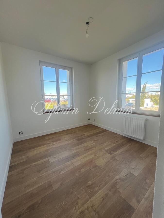 Immeuble de standing — IMMEUBLE DE RAPPORT SAINT CYR SUR LOIRE