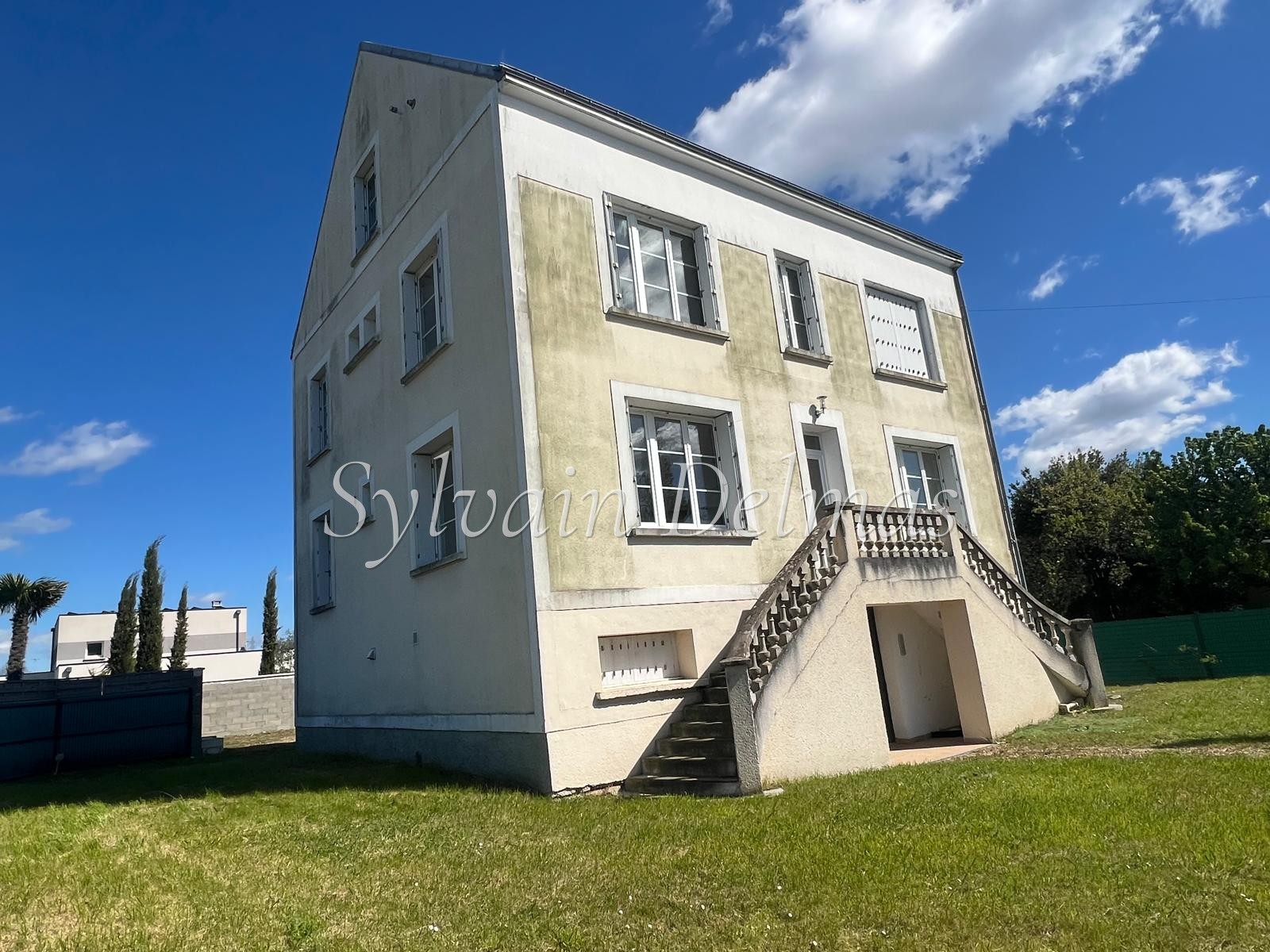 Immeuble de standing — IMMEUBLE DE RAPPORT SAINT CYR SUR LOIRE