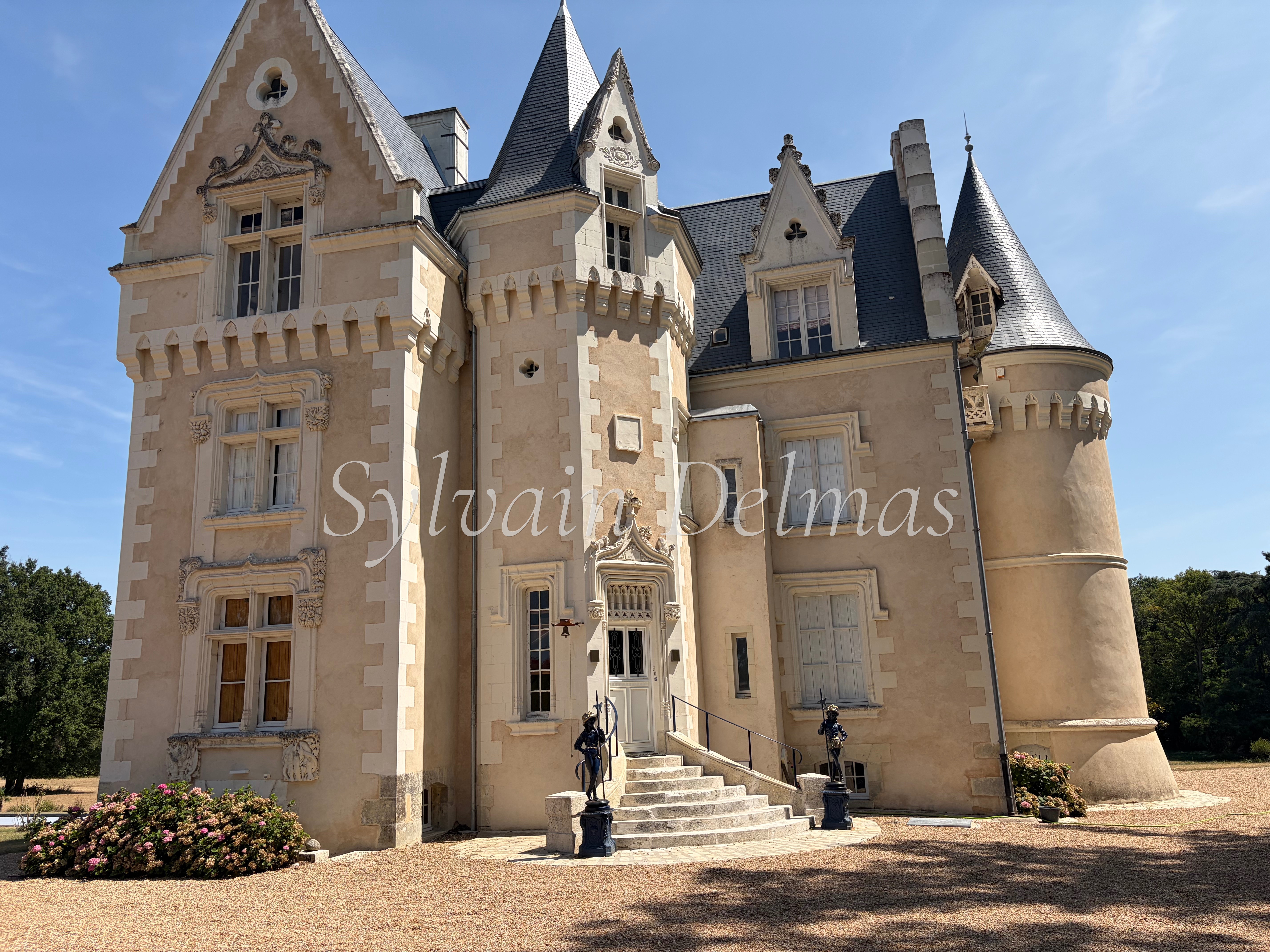 CHATEAU XIXème restaurè