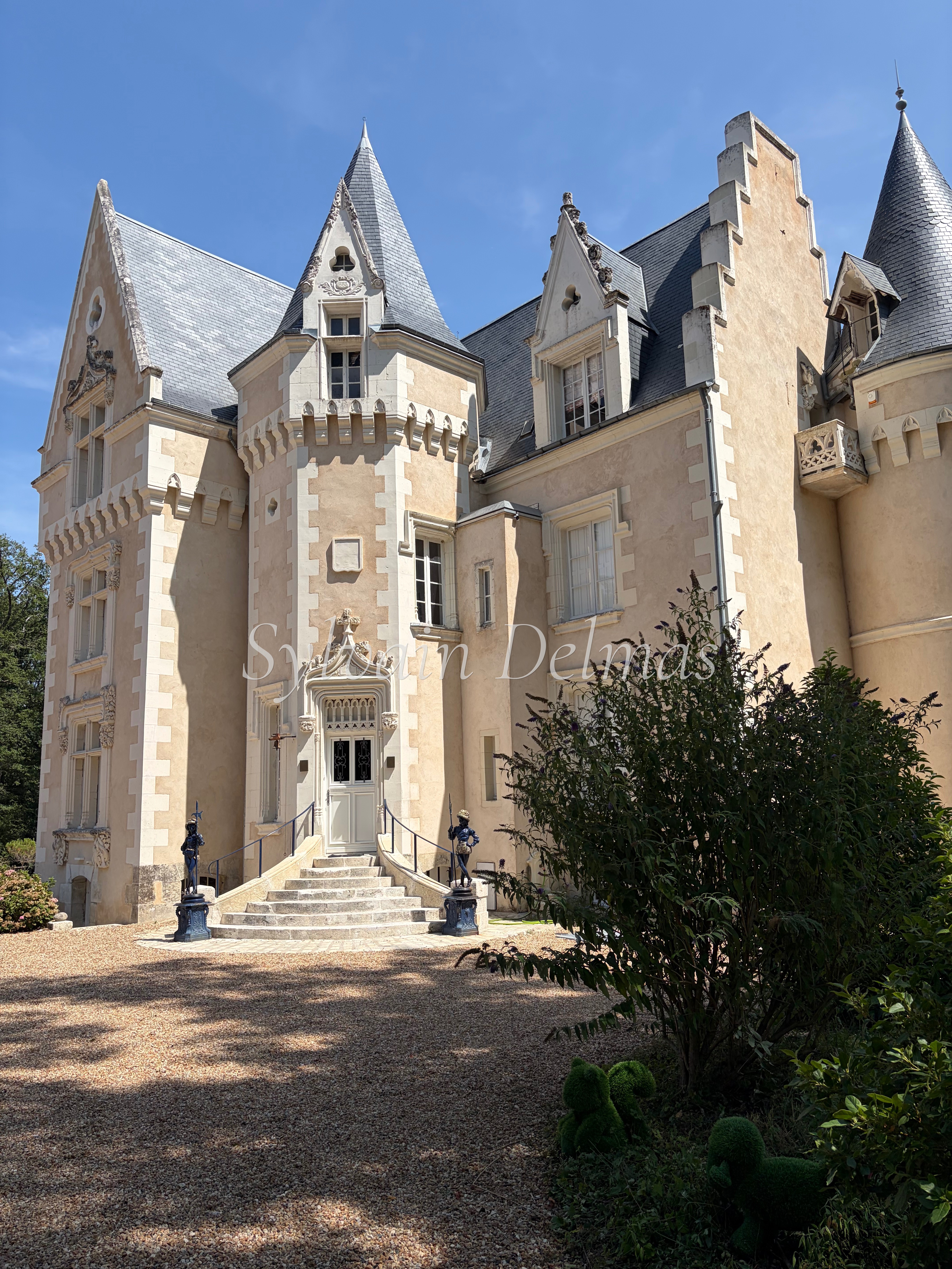 CHATEAU XIXème restaurè