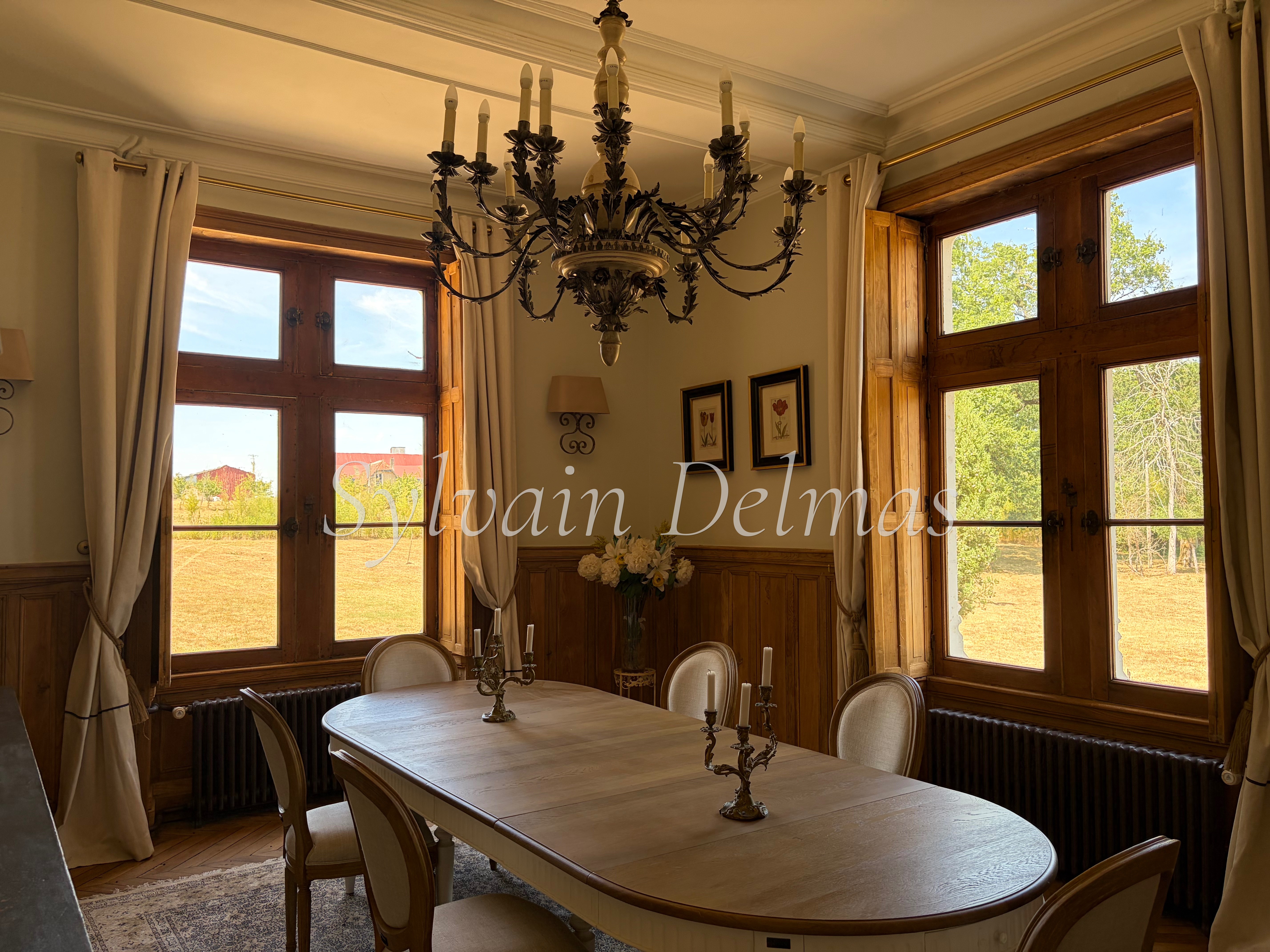 CHATEAU XIXème restaurè