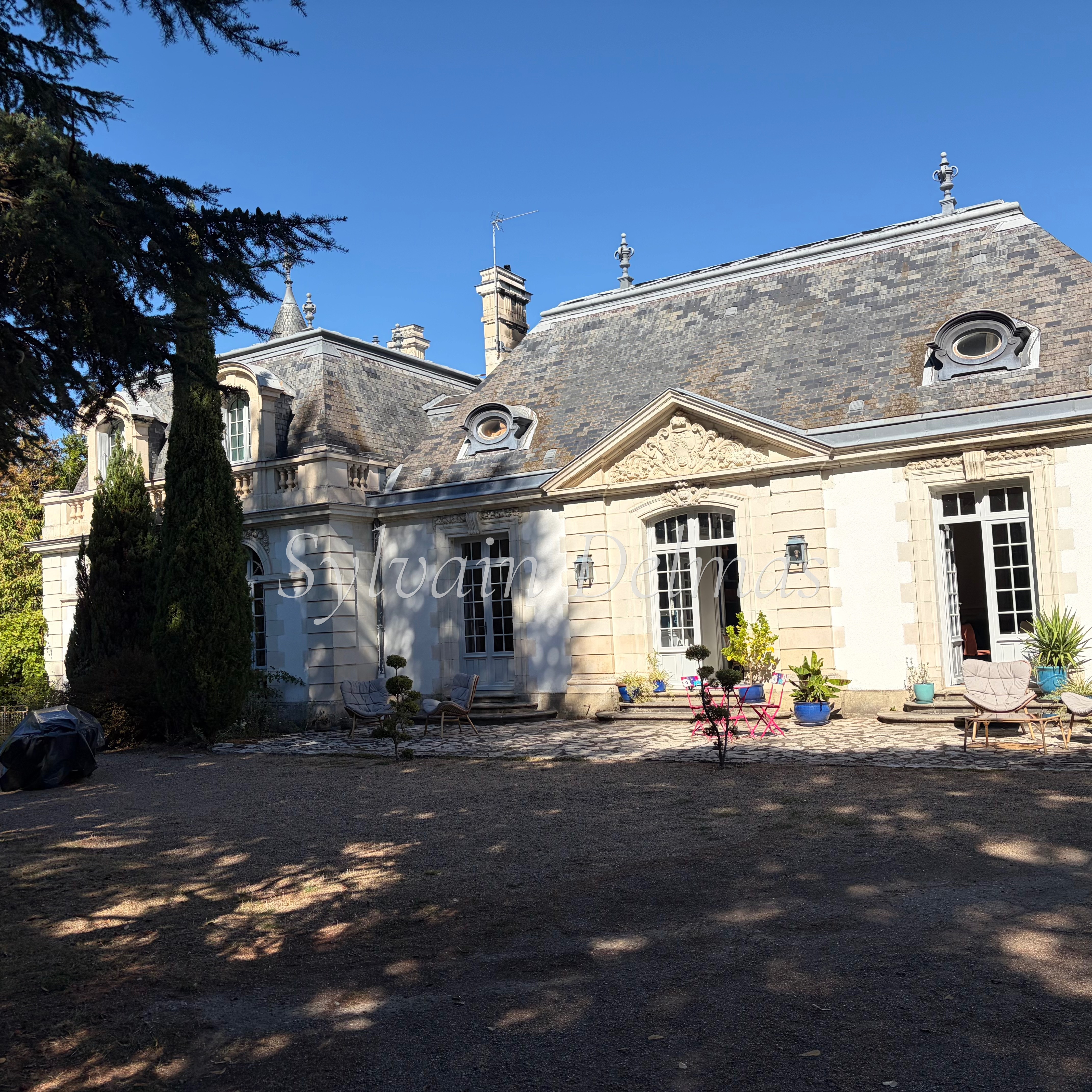 PROPRIETE DU XVIII ÈME centre de Saint avertie